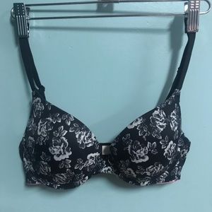 Black floral bra